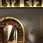 Le Colombier Hotel 4*
