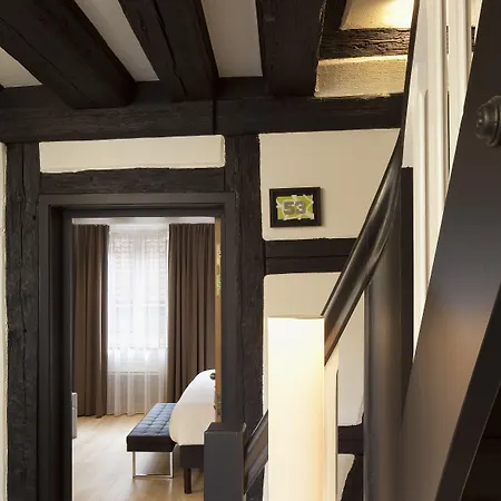 Hotel Le Colombier 4*