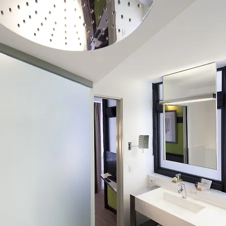 Hotel Le Colombier 4*