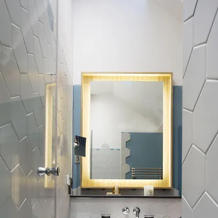 Hotel Le Colombier 4*