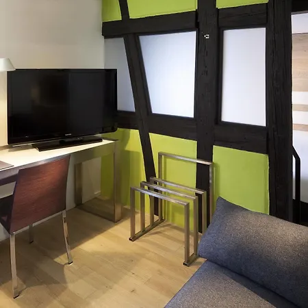 Le Colombier 4*